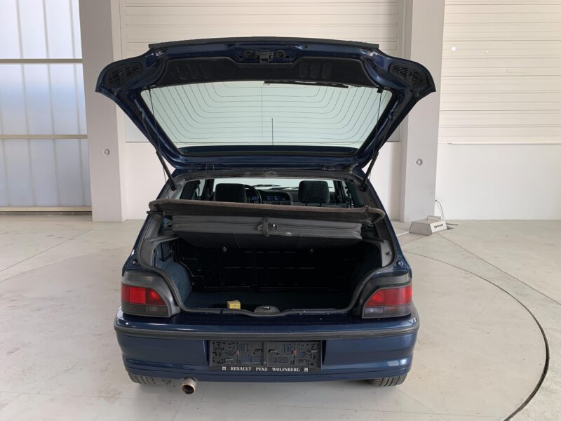Renault Clio Williams 2.0 16V Nr 1081