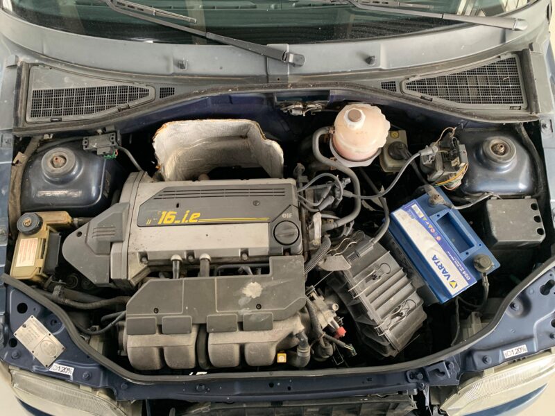 Renault Clio Williams 2.0 16V Nr 1081