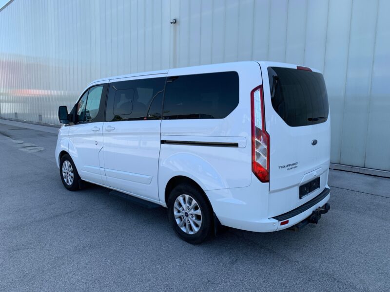 Ford Tourneo Custom 2.0 TDCI 320 L1 Titanium Automatik
