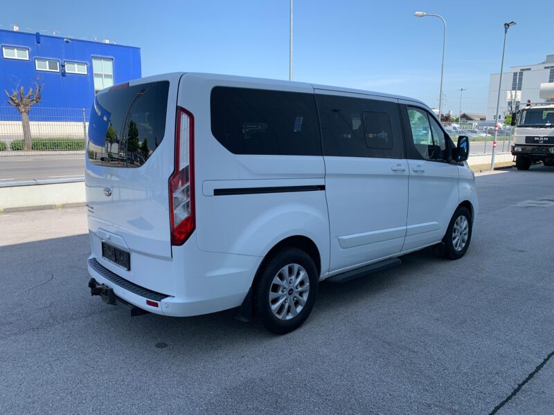 Ford Tourneo Custom 2.0 TDCI 320 L1 Titanium Automatik