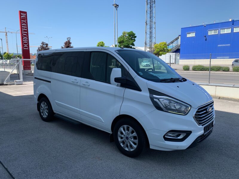 Ford Tourneo Custom 2.0 TDCI 320 L1 Titanium Automatik