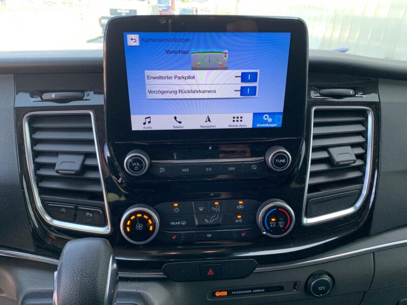 Ford Tourneo Custom 2.0 TDCI 320 L1 Titanium Automatik