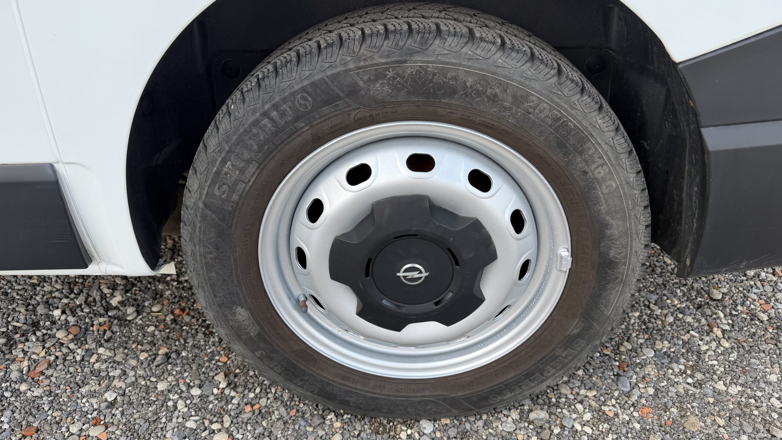 Opel Vivaro Furgone L1H1 solo 70.000 Km - immagine 19
